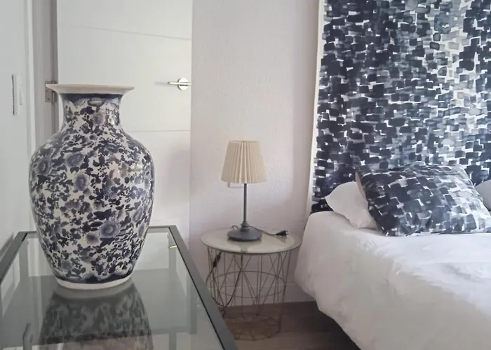 לינה וארוחת בוקר Ocean House גרנדילה דה אבונה